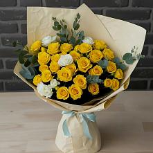 Букет цветов из:  Розы в Осташкове