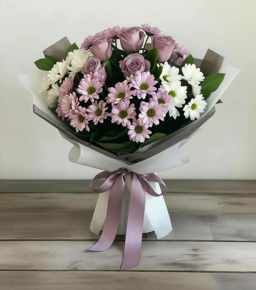 Букет цветов из: Хризантемы и Розы в Осташкове