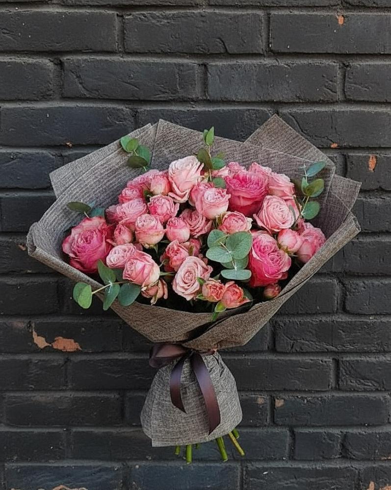 Букет цветов из: Розы в Осташкове