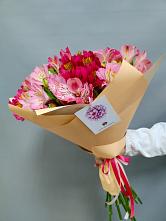 Букет цветов из:  Альстромерии в Осташкове