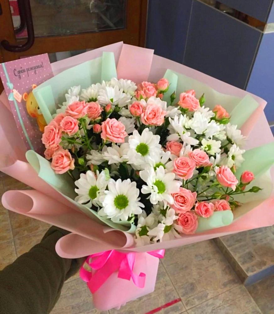 Букет цветов из: Розы и Хризантемы в Осташкове