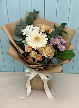 Букет цветов из:  Герберы и Хризантемы в Осташкове