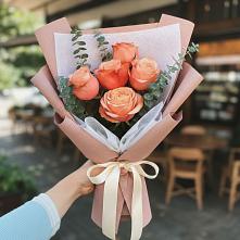 Букет цветов из:  Розы в Осташкове