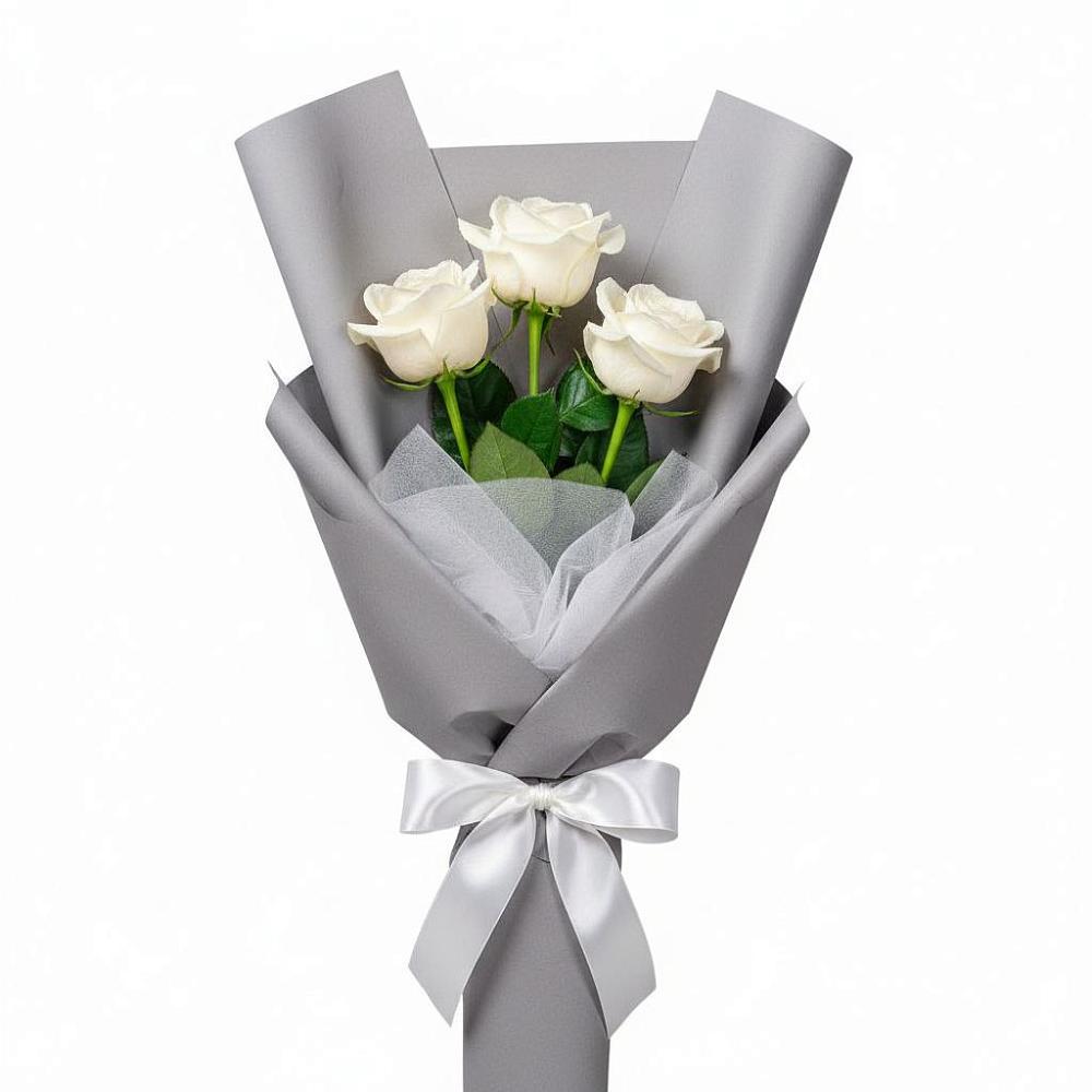 Букет 3 белые розы в Осташкове