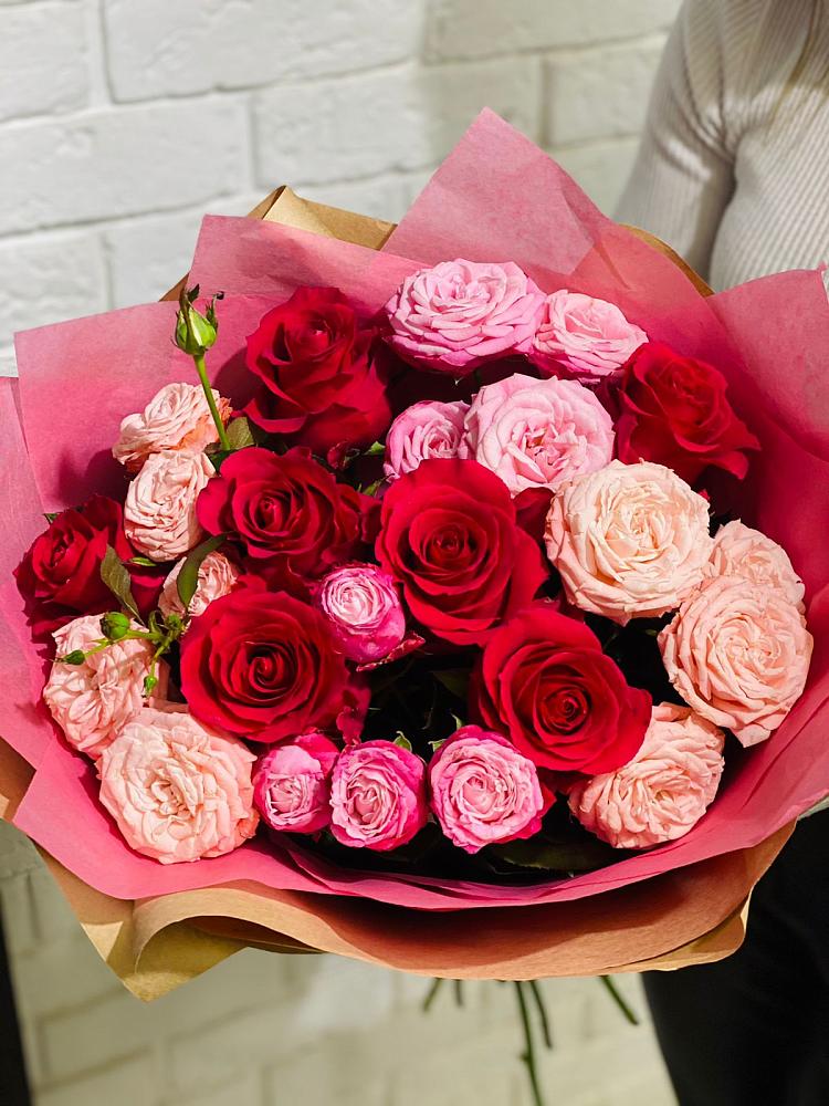 Букет цветов из: Розы в Осташкове