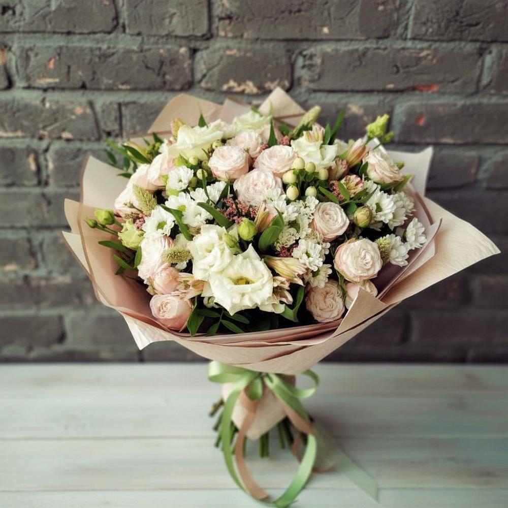 Букет цветов из: Альстромерии, Розы и Хризантемы в Осташкове