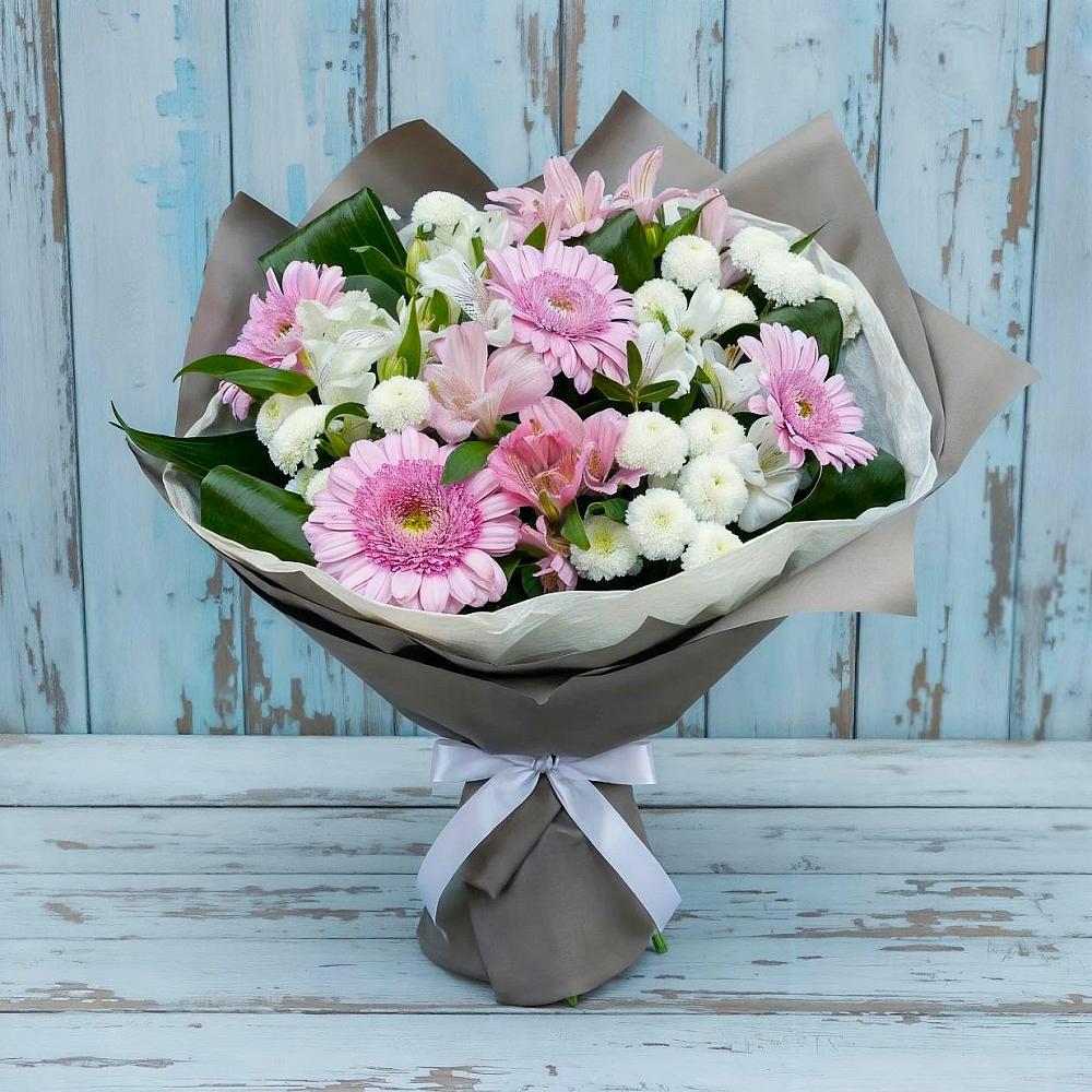 Букет цветов из: Герберы, Альстромерии и Хризантемы в Осташкове