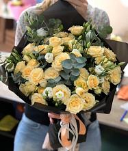 Букет цветов из:  Розы и Лизиантусы #REPLACE_PRED# Осташкове