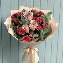 Букет цветов из:  Гвоздики и Розы #REPLACE_PRED# Осташкове