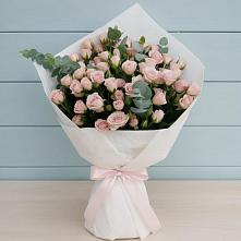 Букет цветов из:  Розы в Осташкове