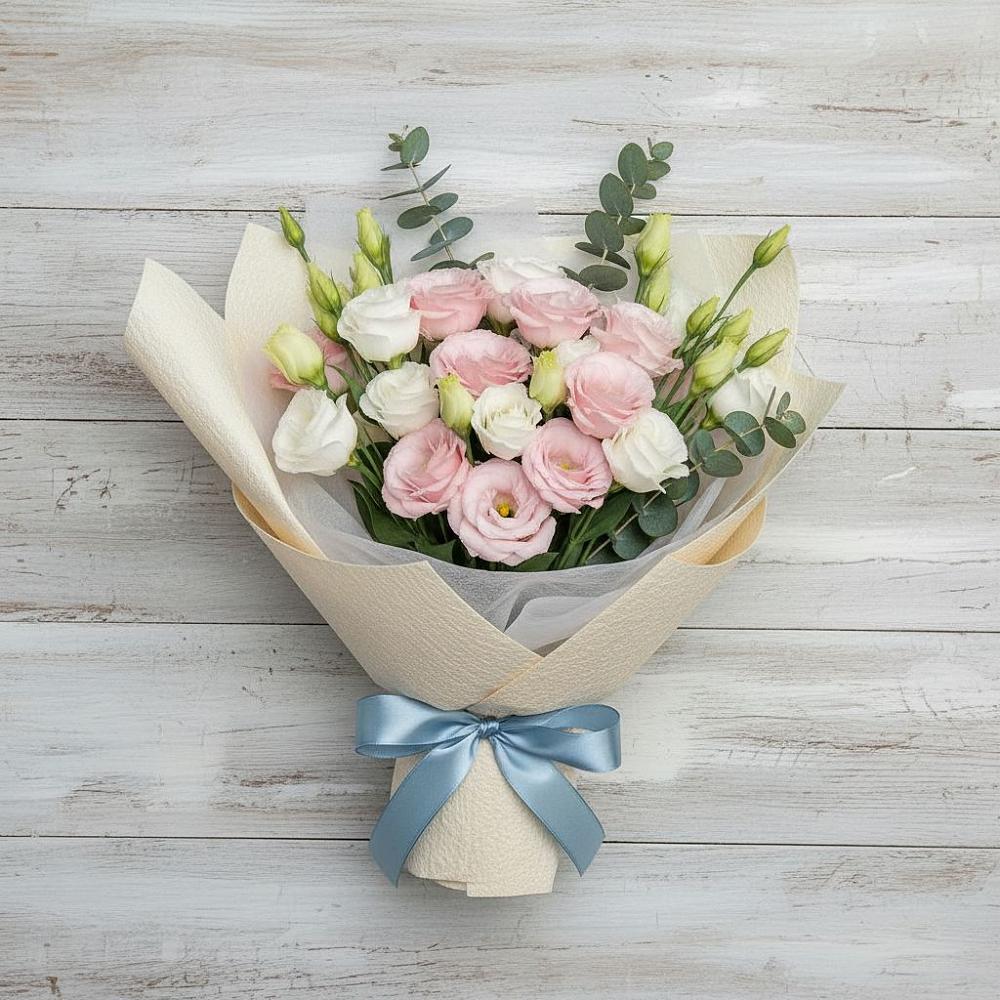 Букет цветов из: Лизиантусы в Осташкове